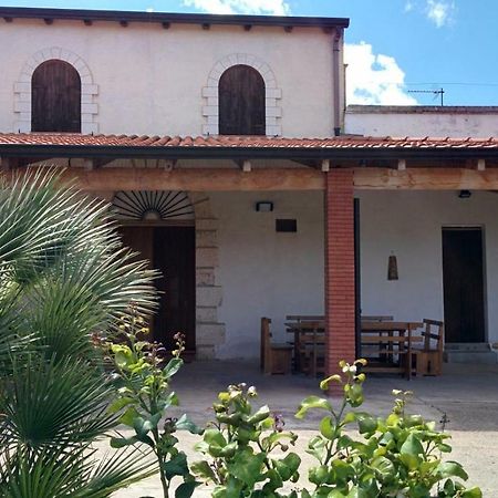 Il Gelsomino Home Holiday Алкамо Экстерьер фото